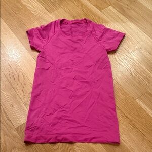 Vibrant Pink Lululemon T-Shirt